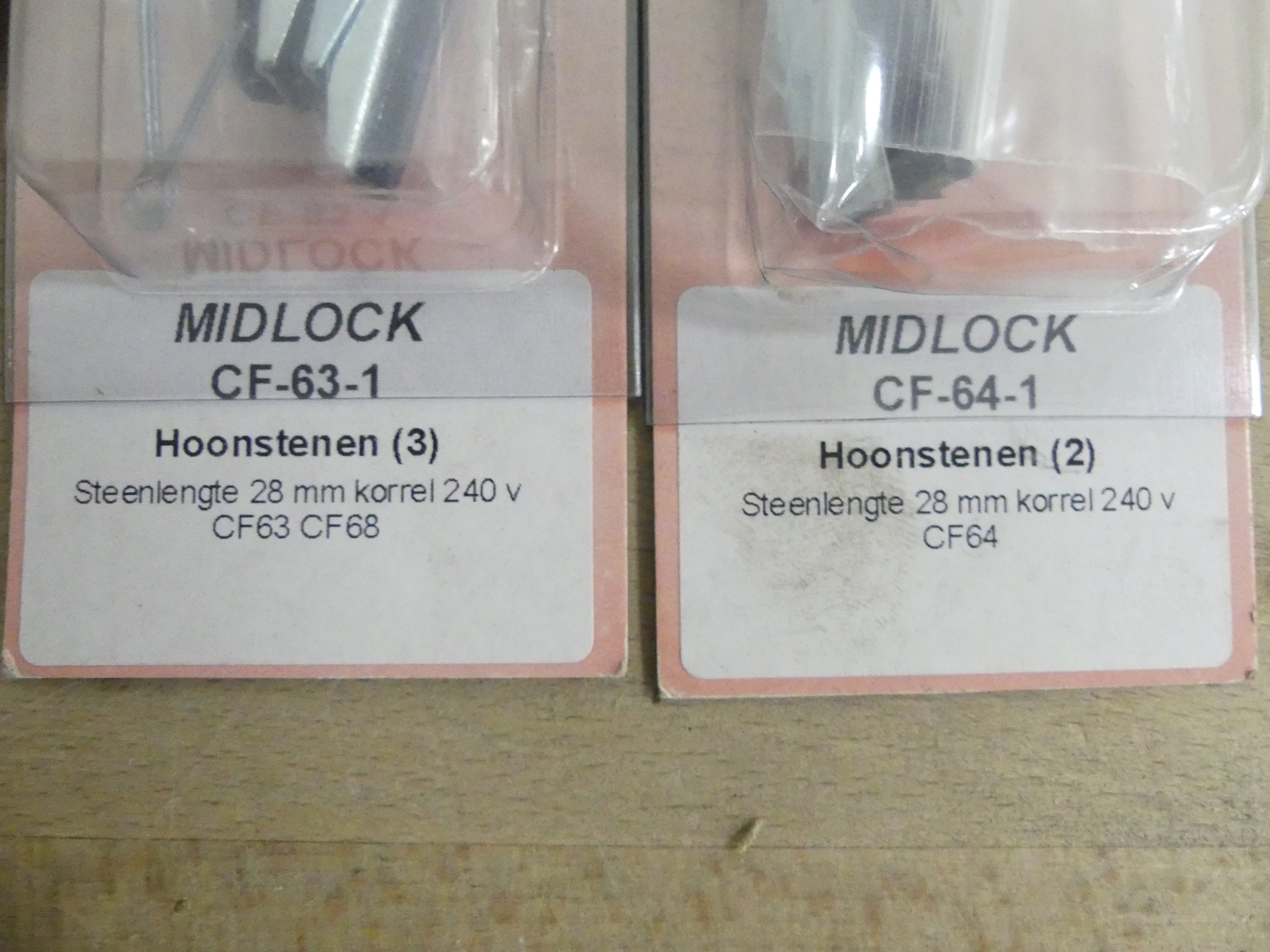 6 Verpakkingen Midlock  items. 