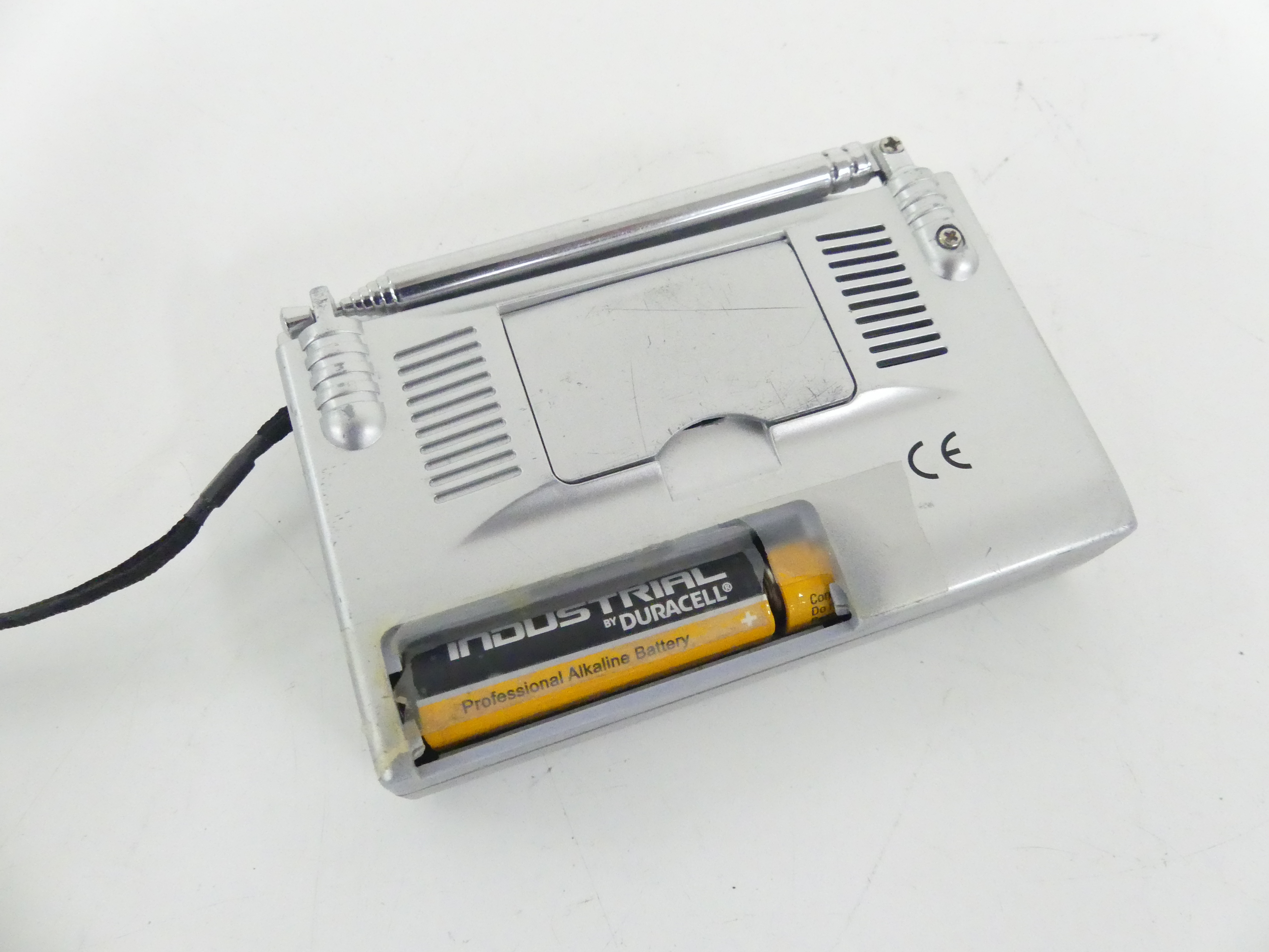 Radio op batterijen ING