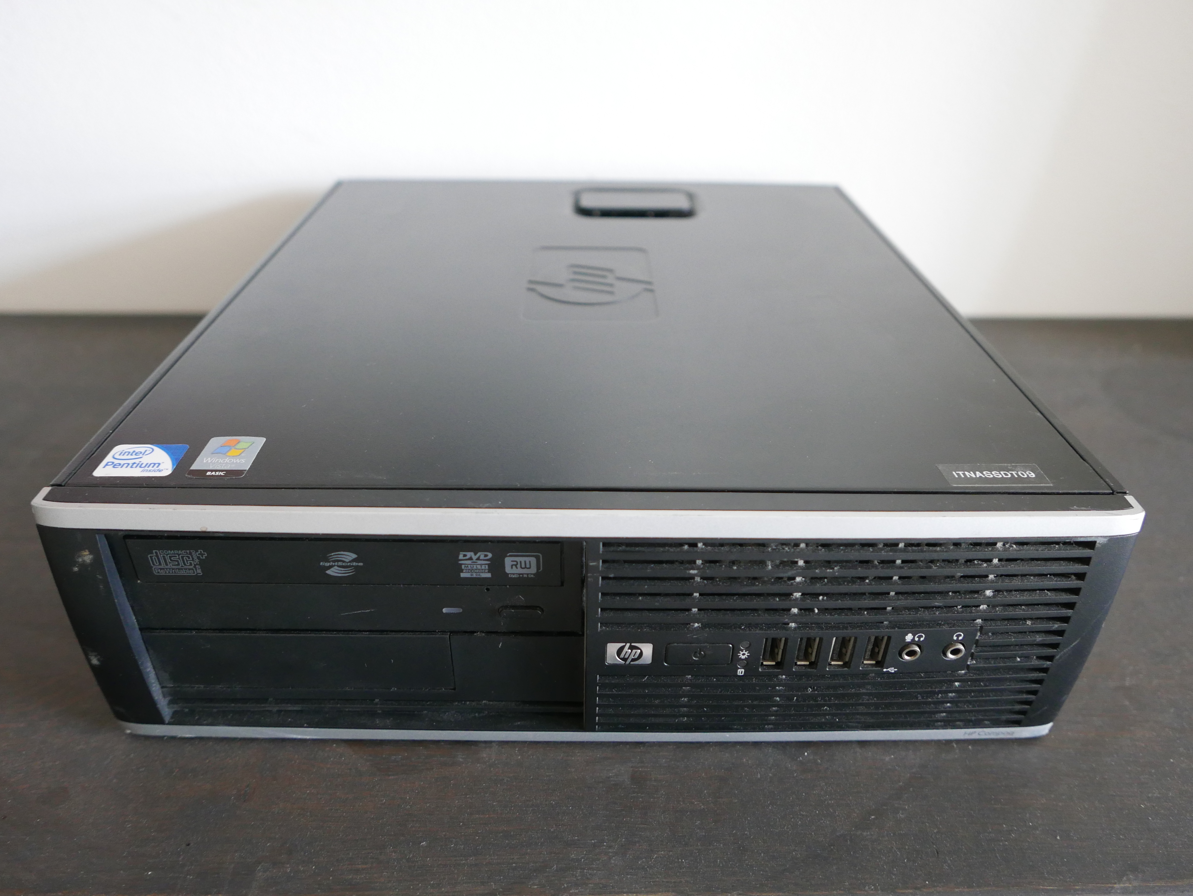 HP Compaq 8000 Elite SFF Business PC 