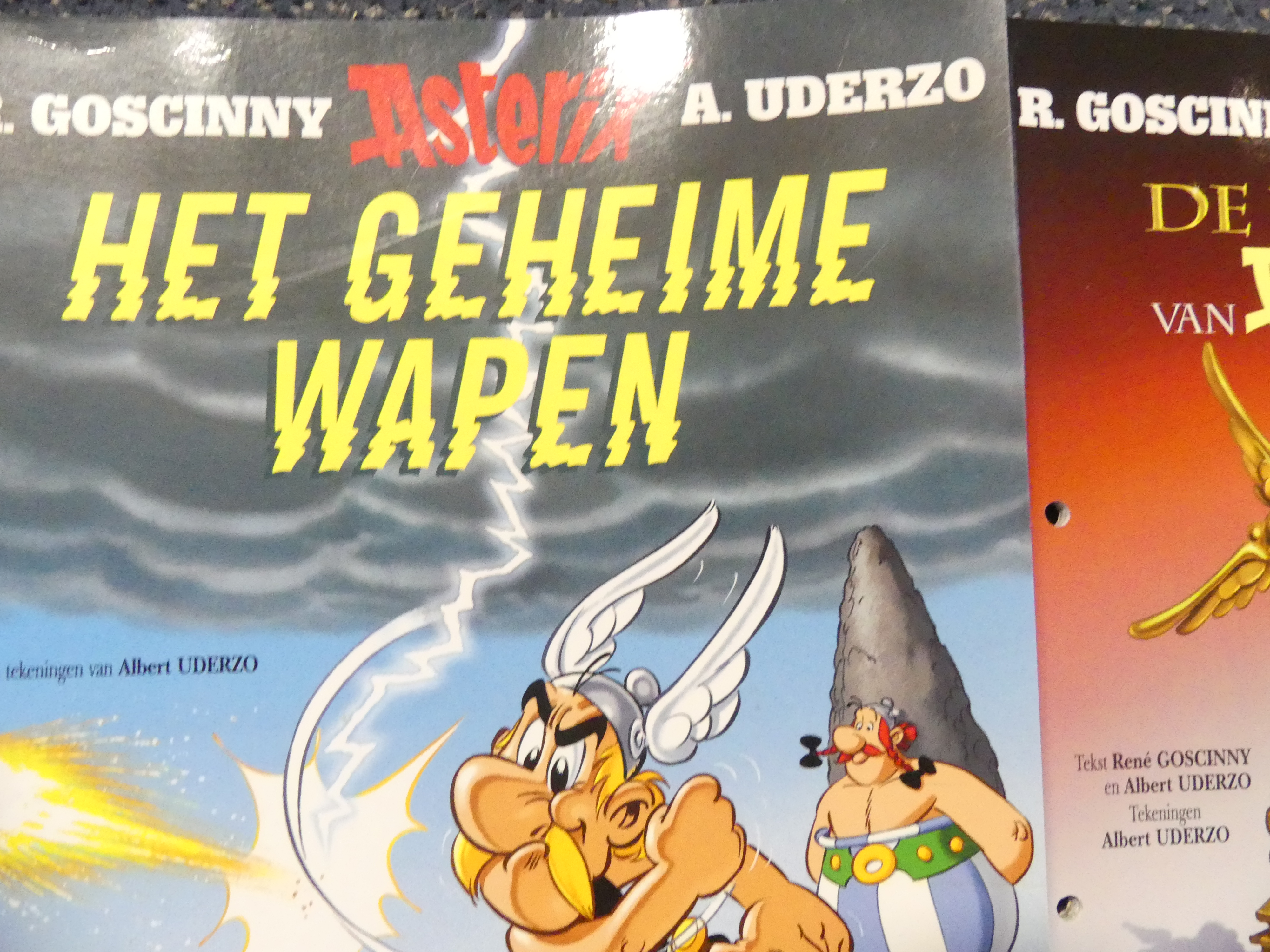 3 Stripalbums Asterix, Goscinny, 2000