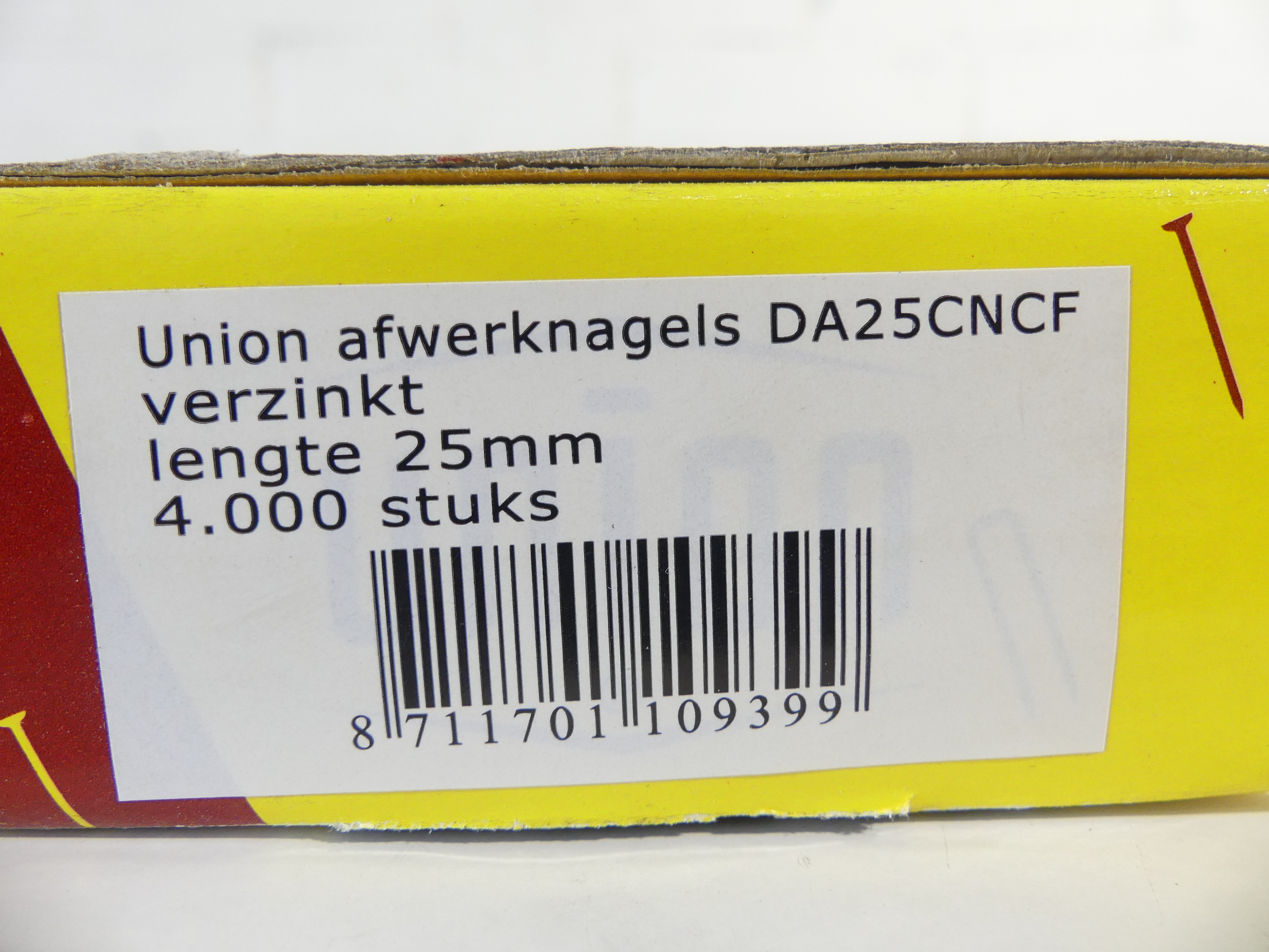 1x Union afwerknagels  25 mm, 4.000 stuks verzinkt 