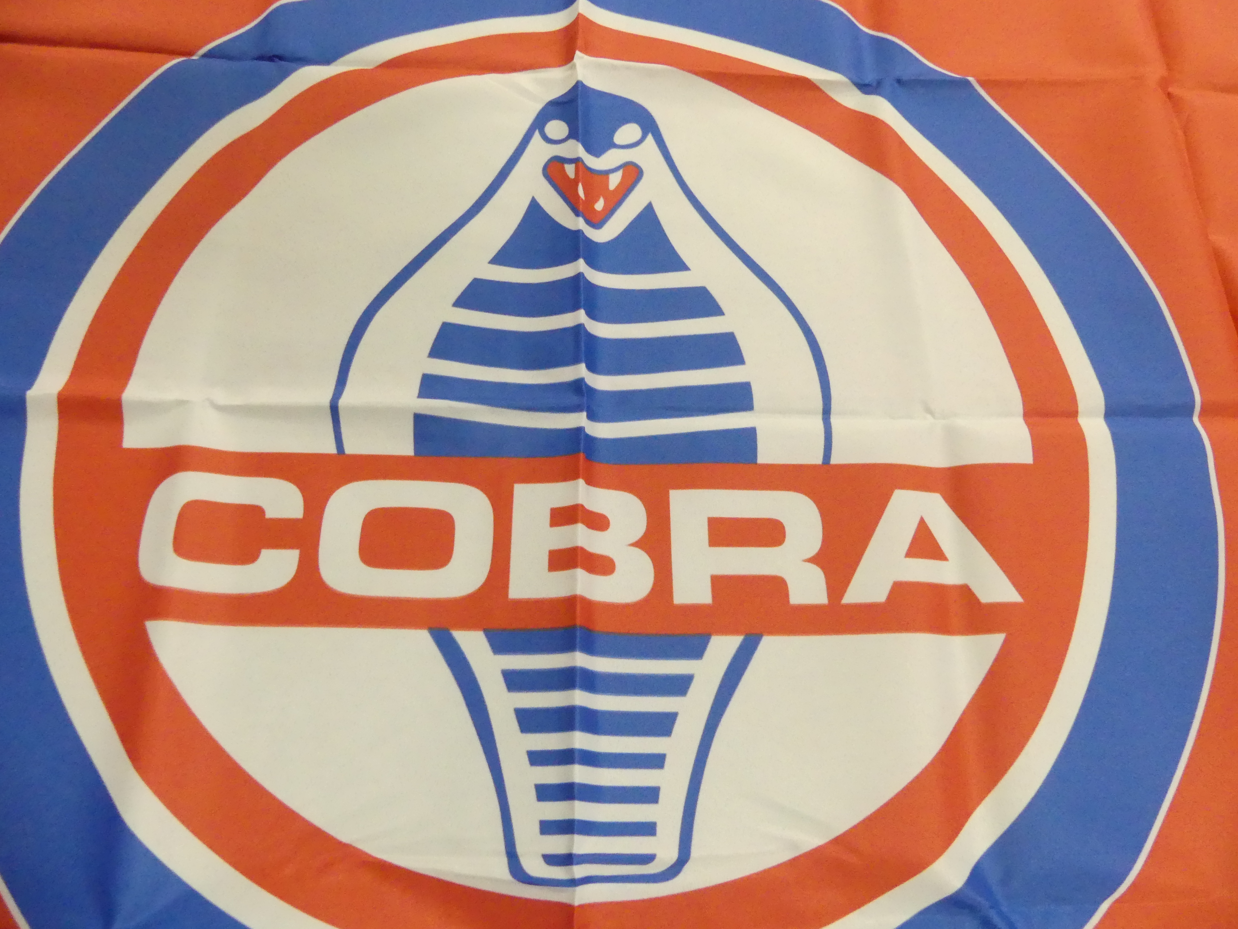 Cobra vlag 148x87cm   