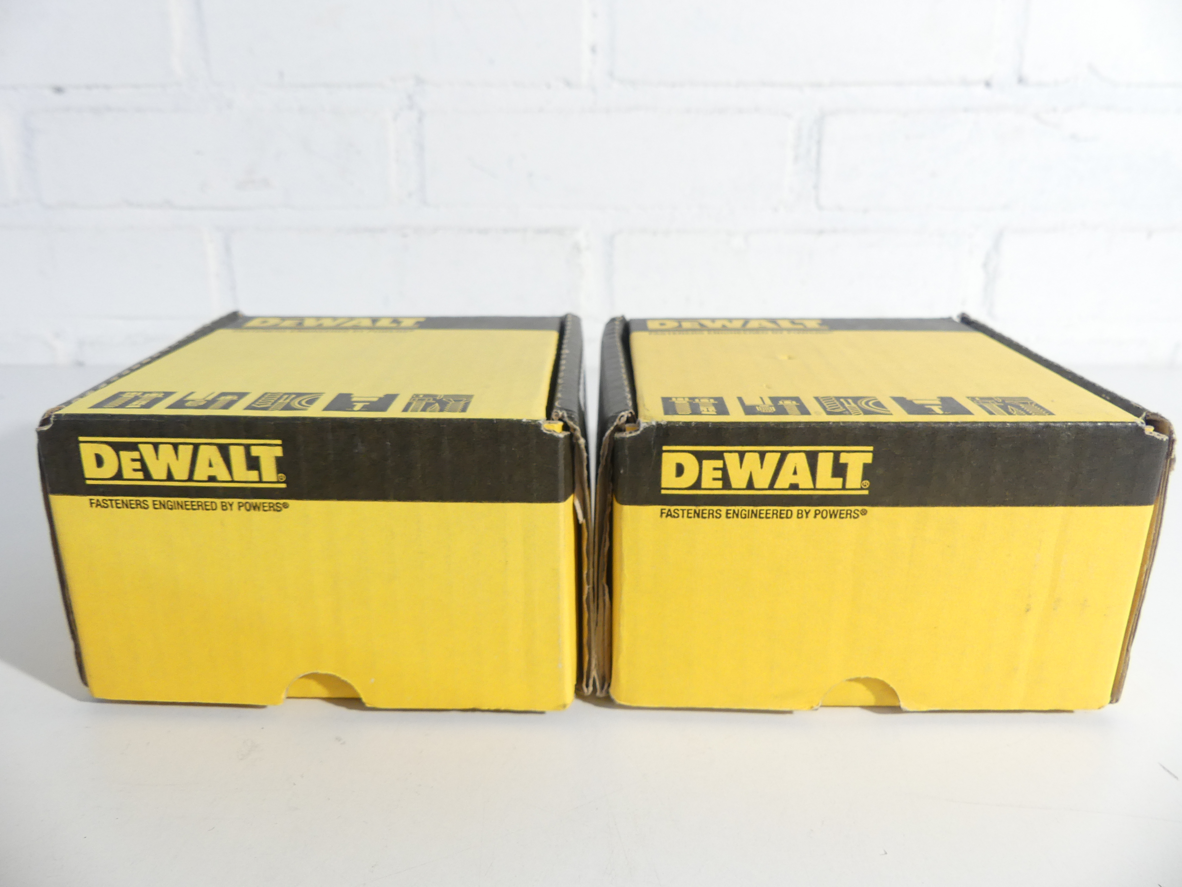 2x DeWalt stick E washers