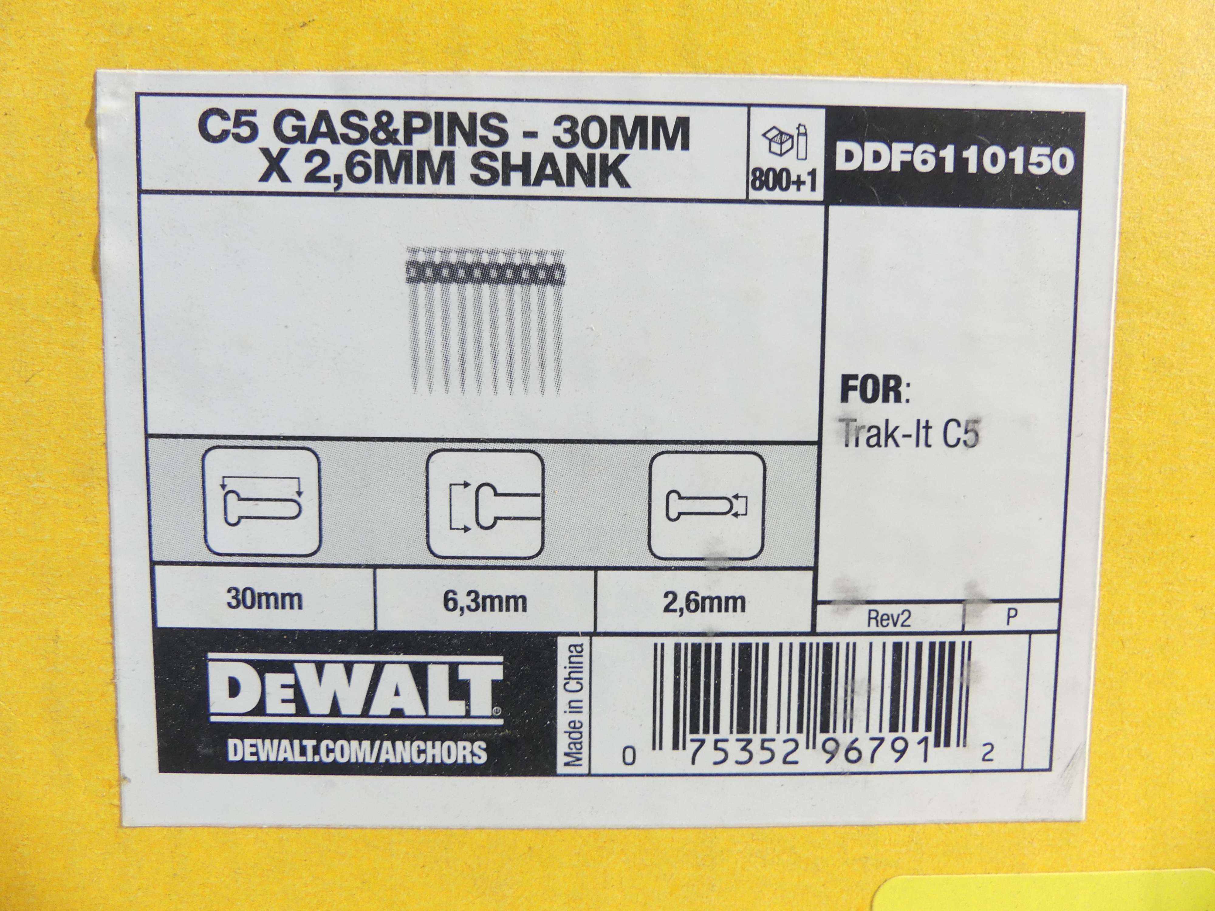  DeWalt DDF6110150 C5 nagels 30 mm + 1 x gaspatroon (800 stuks)