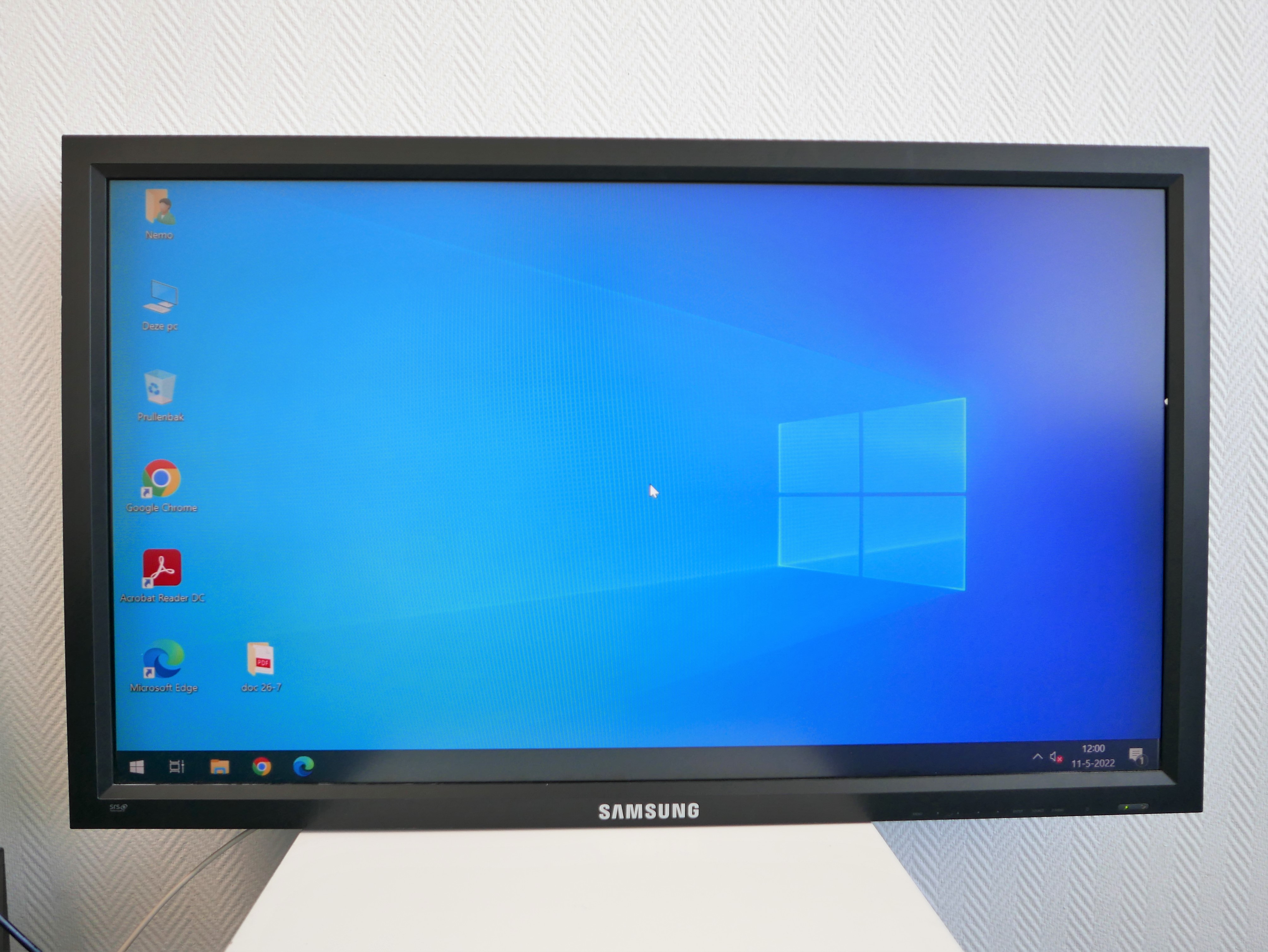 Samsung monitor 460MX-3, formaat 117 cm 
