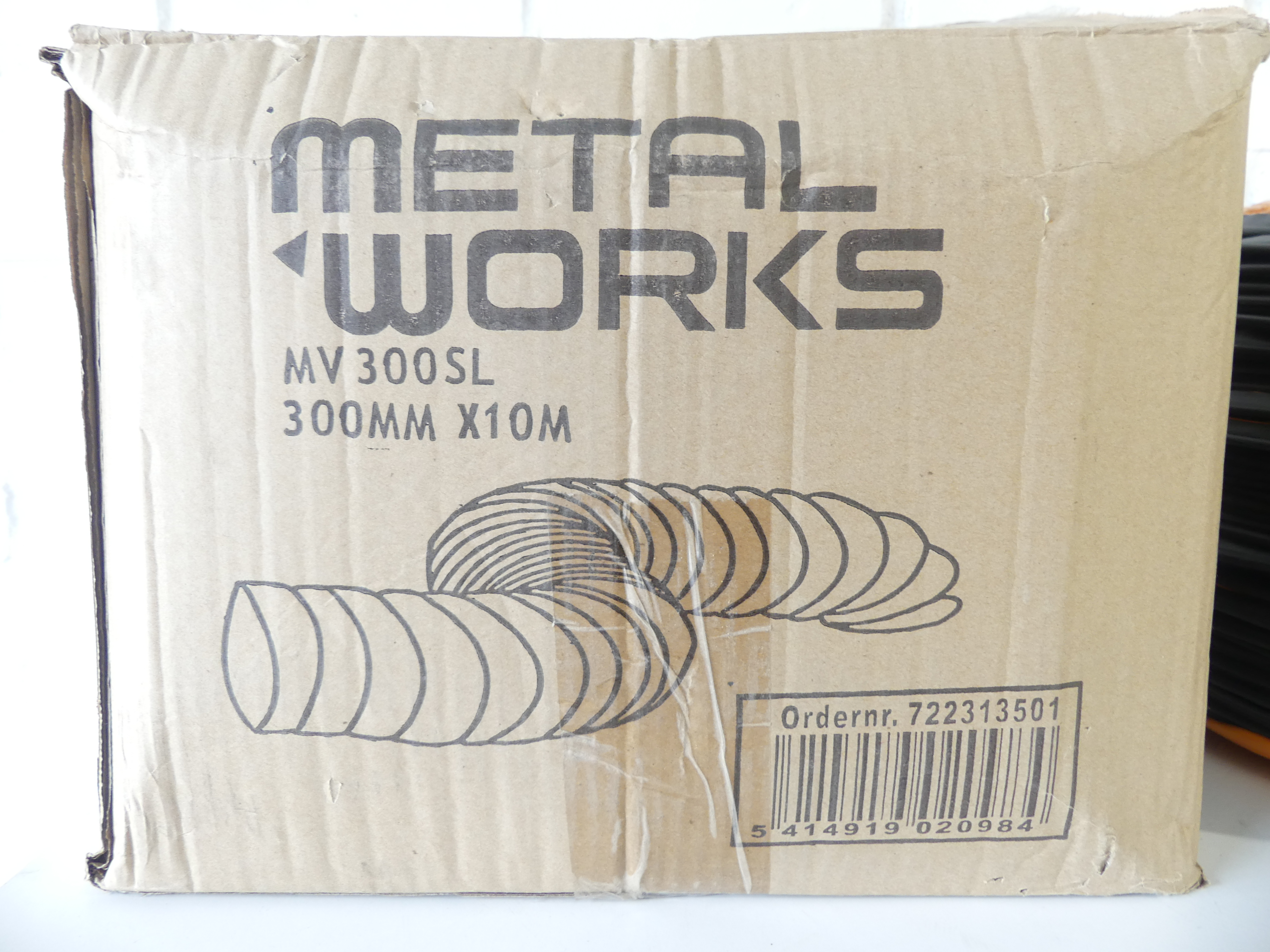 Metal Works toe- of afvoerslang MV300SL 300MM x 10M