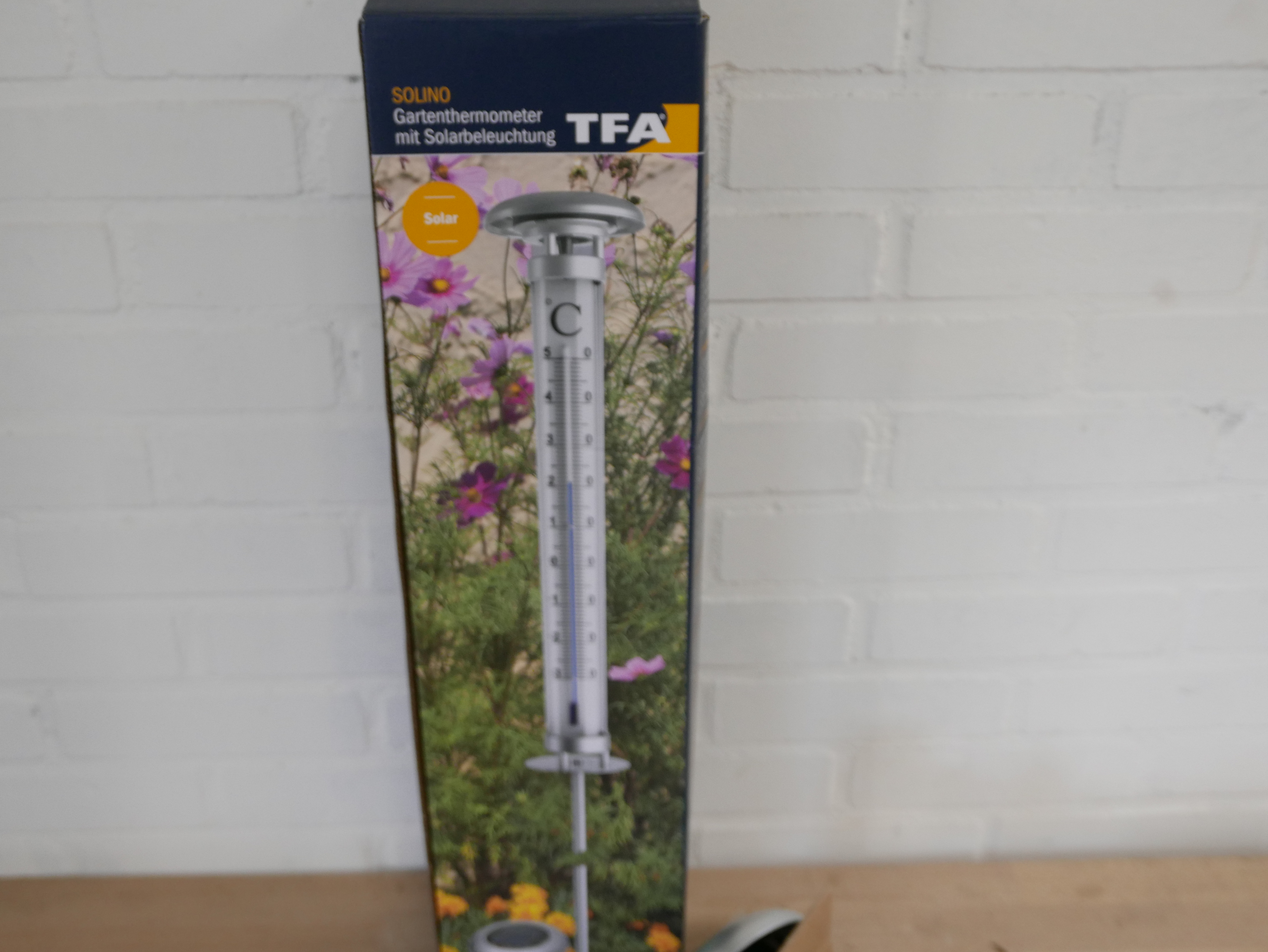 TFA tuinthermometer Solino  met zonneverlichting 109 cm. 