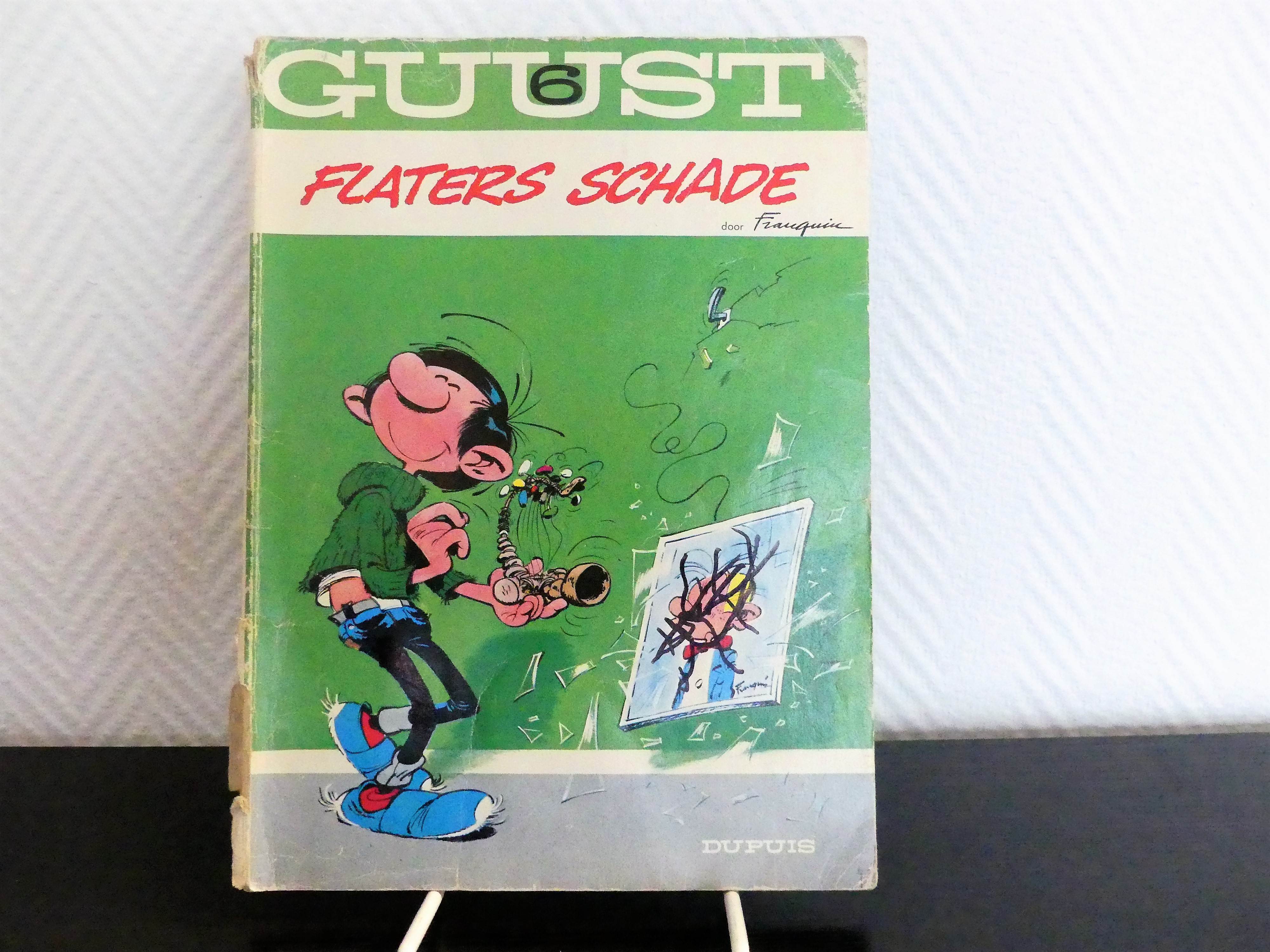 Stripalbum Guust, Franquin 1977, nummer 6 "Flaters schade"