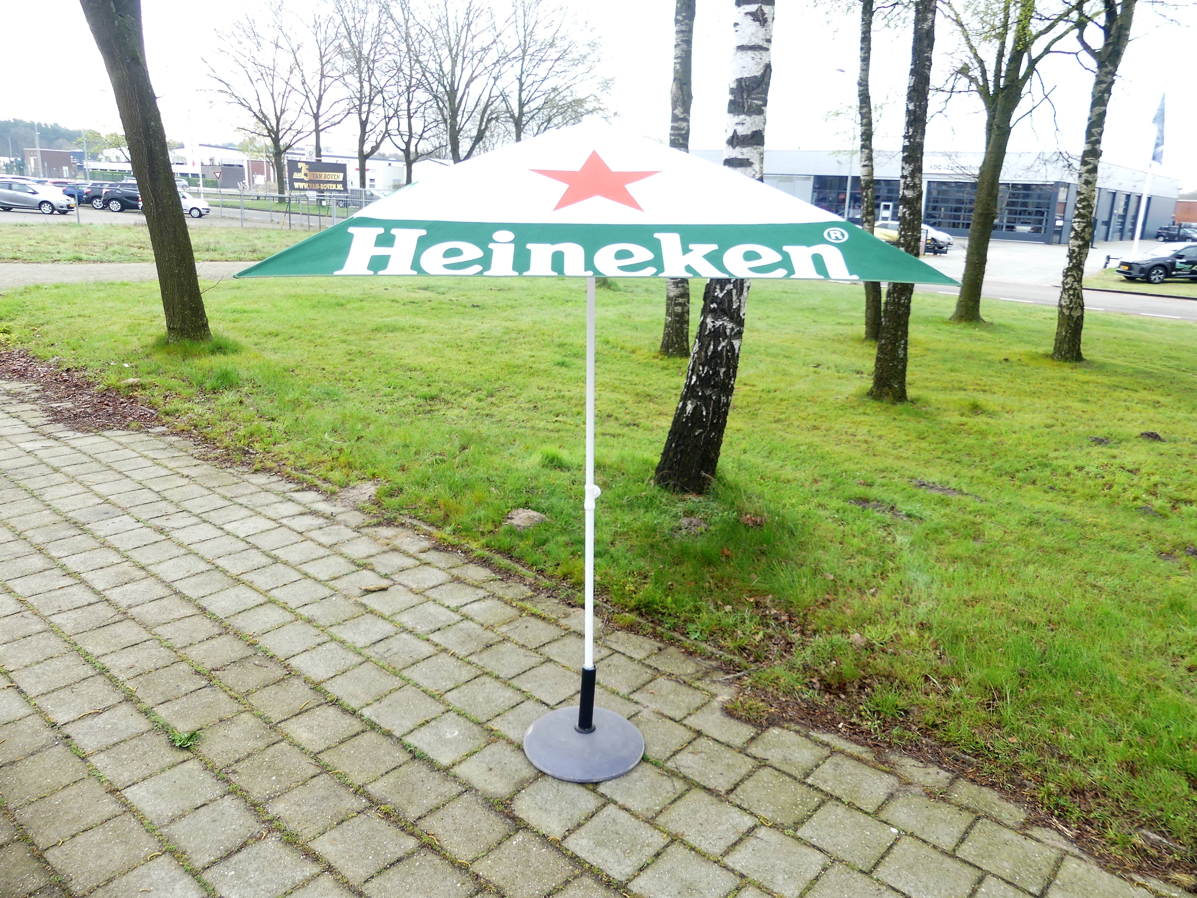 Heineken XXL parasol met parasolvoet