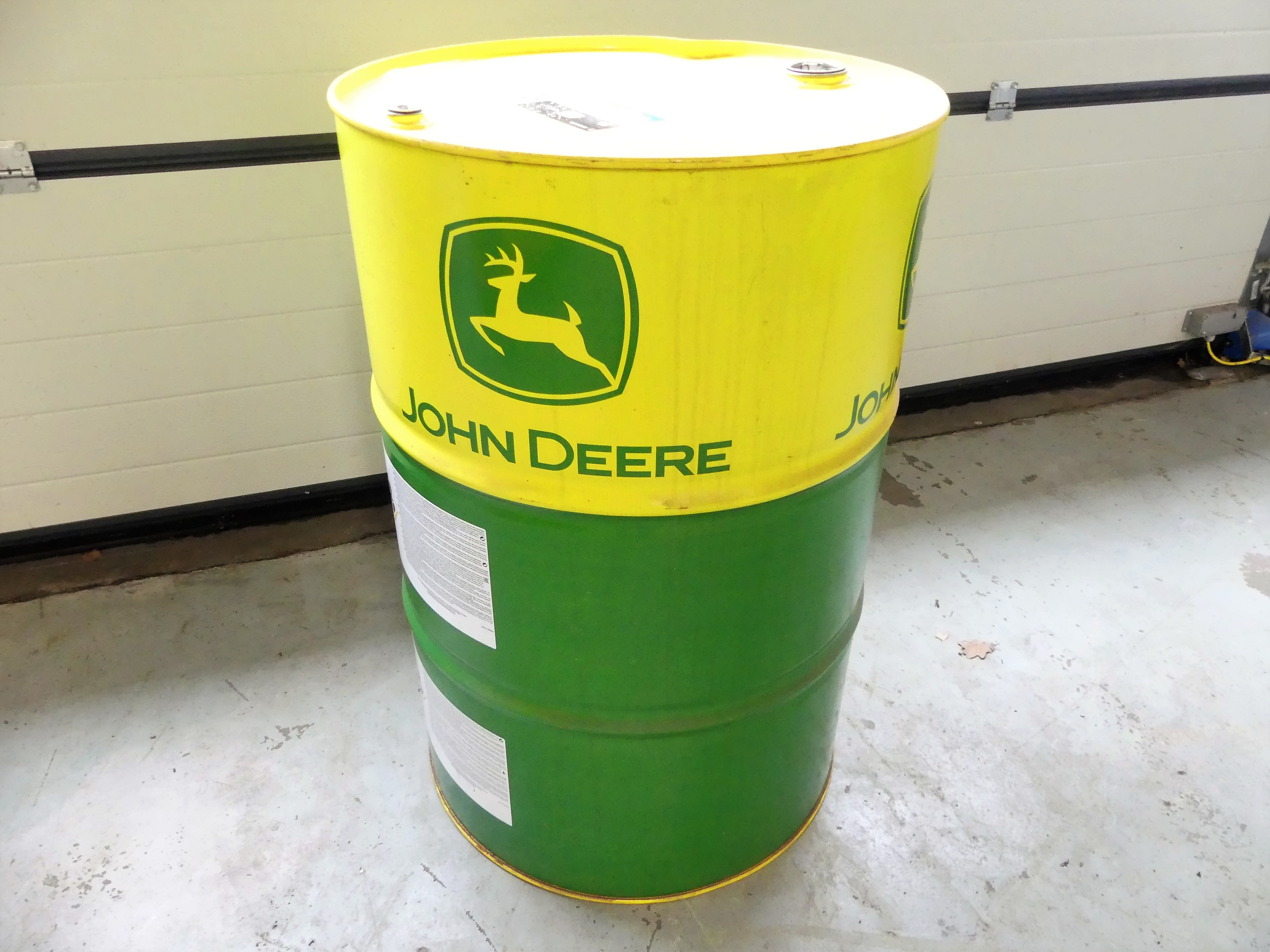 John Deere leeg olievat 200 liter 